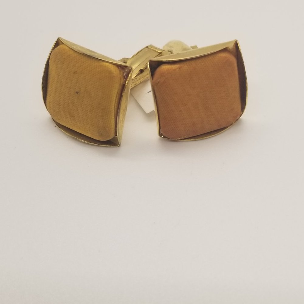 Vintage Cuff Links -Yellow Square shaped (Costume)